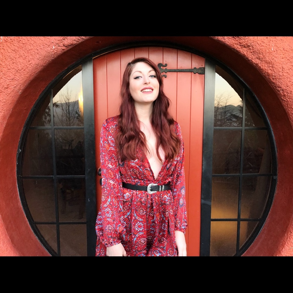 Meet your Posher, Nikki